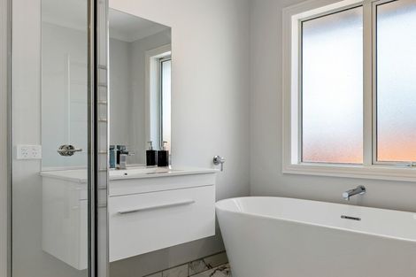 Photo of property in 66 Watkins Drive, Rangiora, 7400