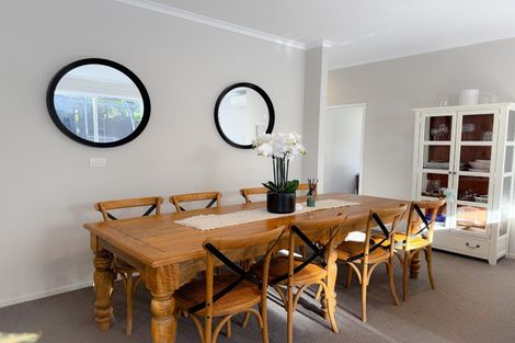 Photo of property in 15 Boardwalk Rise, Long Bay, Auckland, 0630