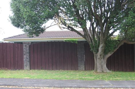 Photo of property in 1/50 Edgeworth Road, Glenfield, Auckland, 0629