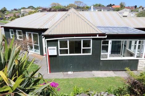 Photo of property in 36 Parkes Avenue, Saint Johns Hill, Whanganui, 4501