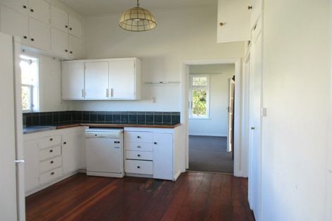 Photo of property in 43 Central Terrace, Kelburn, Wellington, 6012