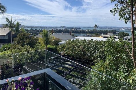 Photo of property in 46 Hinemoa Street, Birkenhead, Auckland, 0626