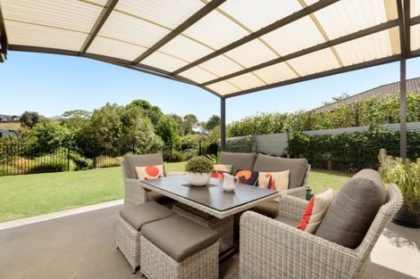 Photo of property in 12 Lynley Park Drive, Omokoroa, 3114