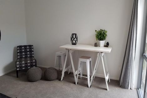 Photo of property in 5 Cowell Crescent, Pyes Pa, Tauranga, 3112