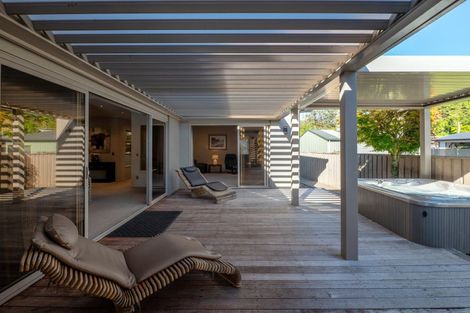 Photo of property in 17 Steep Street, Lake Okareka, Rotorua, 3076