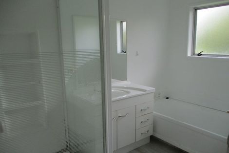 Photo of property in 1 Jarrah Place, Massey, Auckland, 0614