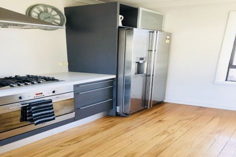 Photo of property in 6 Curletts Road, Sockburn, Christchurch, 8042