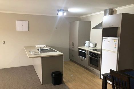 Photo of property in 2/27 Hogan Street, Hamilton East, Hamilton, 3216