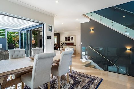 Photo of property in 131 Beach Road, Castor Bay, Auckland, 0620