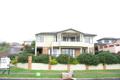 Photo of property in 11 Lamia Place, The Gardens, Auckland, 2105