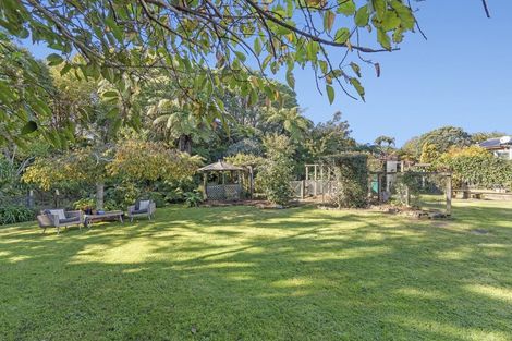 Photo of property in 15 Clifton Drive, Waitara, 4320
