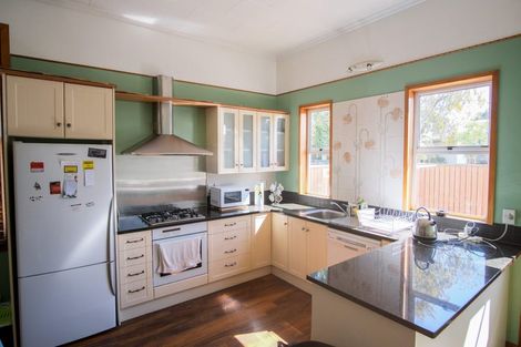 Photo of property in 133 Somerfield Street, Somerfield, Christchurch, 8024