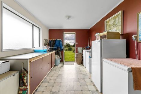 Photo of property in 205-233 Fitzherbert Road East, Aokautere, Palmerston North, 4471
