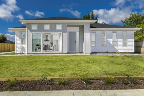 Photo of property in 18 Raymond Grace Avenue, Huapai, Kumeu, 0810