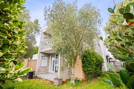 Photo of property in 24 Dinton Street, Russley, Christchurch, 8042