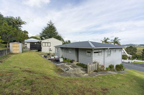 Photo of property in 10 Arawa Place, Onerahi, Whangarei, 0110