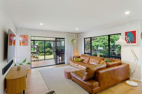 Photo of property in 53 Makarini Street, Paraparaumu, 5032