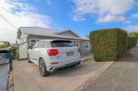 Photo of property in 29 Wharfe Street, South Hill, Oamaru, 9400