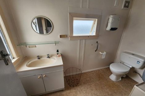 Photo of property in 16 Norton Street, Foxton Beach, Foxton, 4815