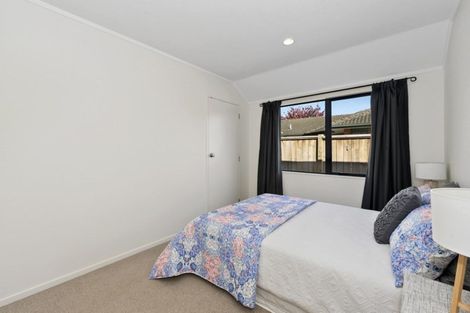 Photo of property in 23 Mangakoea Place, St Andrews, Hamilton, 3200