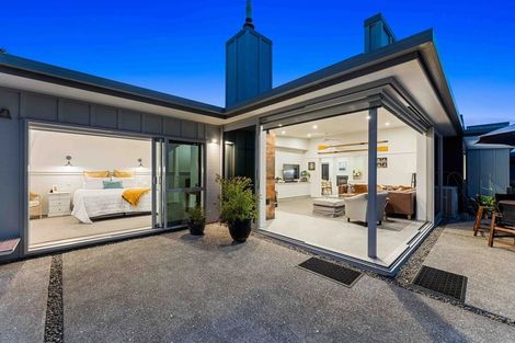 Photo of property in 104 Raukawa Road, Peka Peka, Waikanae, 5391