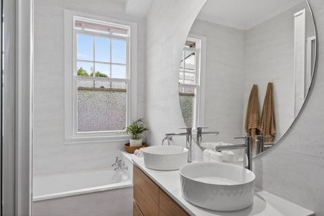 Photo of property in 33 Albert Street, Te Hapara, Gisborne, 4010