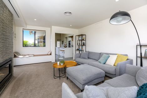 Photo of property in 2/31 Links Drive, Waiwhakaiho, New Plymouth, 4312