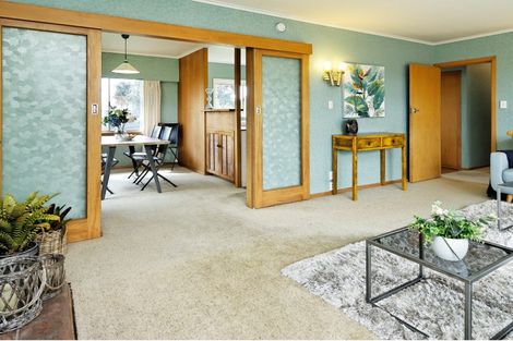 Photo of property in 38 Konini Road, Titirangi, Auckland, 0604