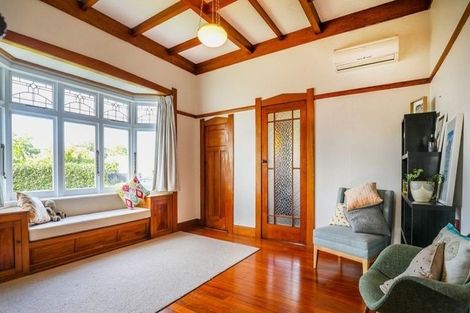 Photo of property in 6 Powell Street, Avondale, Auckland, 1026