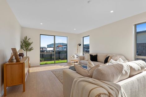 Photo of property in 72 Blakes Road, Prebbleton, 7604