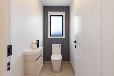 Photo of property in 105 Freedom Drive, Kelvin Grove, Palmerston North, 4470