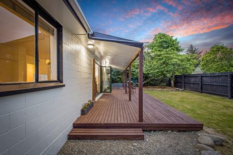 Photo of property in 6 Hobbs Street, Hororata, 7572