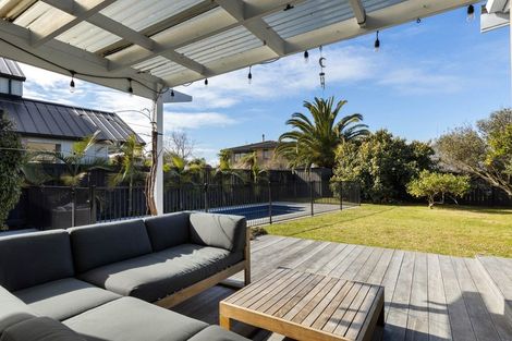 Photo of property in 7 Orkney Road, Mount Maunganui, 3116