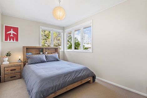 Photo of property in 18 Poto Street, Te Atatu South, Auckland, 0610