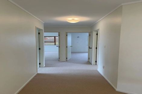 Photo of property in 30 Westpark Drive, West Harbour, Auckland, 0618