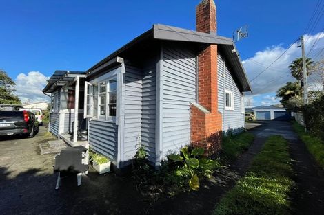 Photo of property in 3/120 Rosebank Road, Avondale, Auckland, 1026