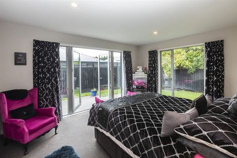 Photo of property in 5 Torrey Pines, Waimairi Beach, Christchurch, 8083