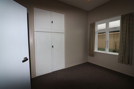 Photo of property in 6 Edward Street, Dannevirke, 4930