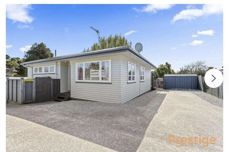 Photo of property in 73a Awaroa Road, Helensville, 0800