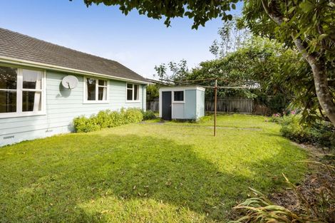 Photo of property in 12 Grenville Street, Marfell, New Plymouth, 4310