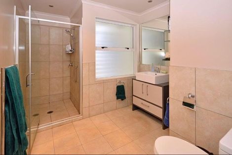 Photo of property in 71 The Track, Takanini, 2112