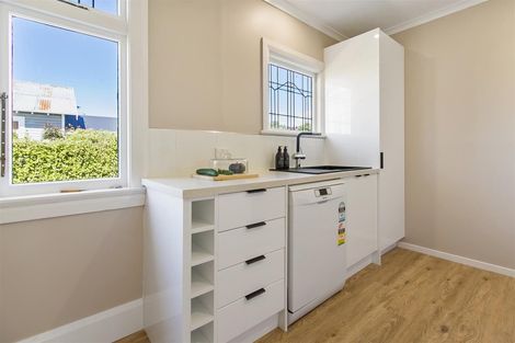 Photo of property in 8 Herbert Street, Waimate, 7924