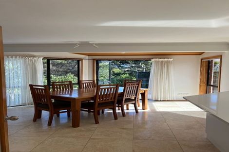 Photo of property in 9 Poaka Place, Beach Haven, Auckland, 0626