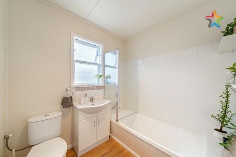 Photo of property in 145a Stokes Valley Road, Stokes Valley, Lower Hutt, 5019