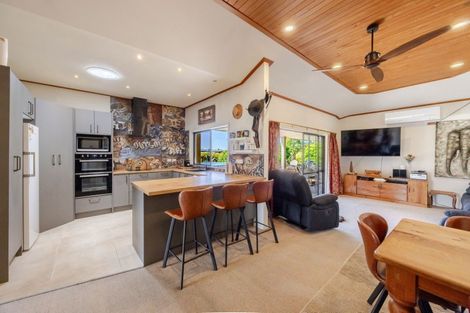 Photo of property in 105 Lindsay Road, Waipukurau, 4283