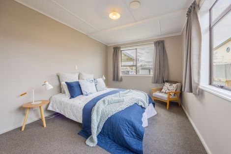 Photo of property in 6 Woburn Street, Waipukurau, 4200