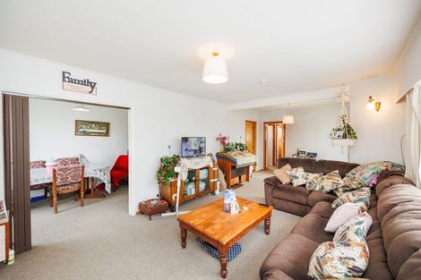 Photo of property in 7 Sinclair Avenue, Highbury, Palmerston North, 4412