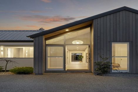 Photo of property in 73 Paparoa Street, Papanui, Christchurch, 8053