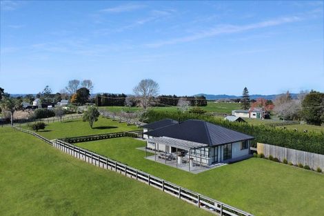 Photo of property in 42 Moore Road, Thornton, Whakatane, 3194
