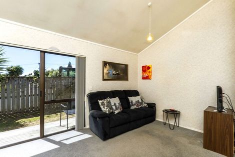 Photo of property in 2/266 The Ridgeway, Stoke, Nelson, 7011